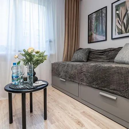 Apartly - &b Lägenhet Szczecin