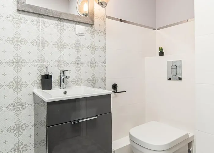 Apartment Apartly - &b